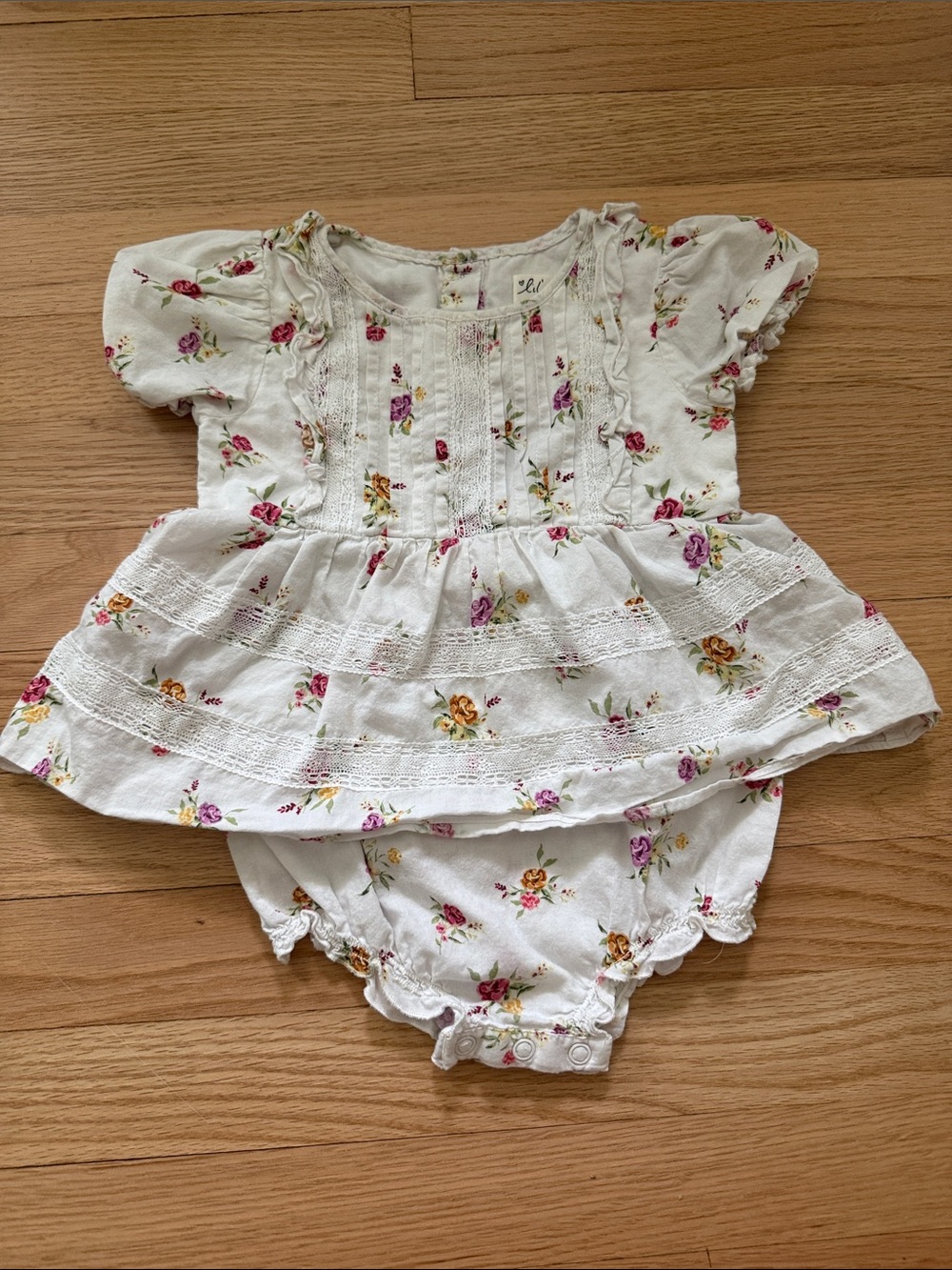 Lil’ Lemons/for Love & Lemons 12-18 M White Floral Dress & Bloomer